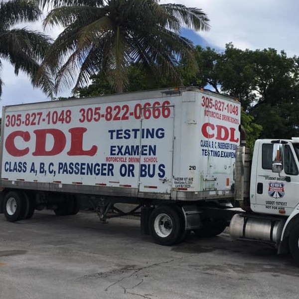 Автошкола  Автомобили и сервис:  Помощь на дороге  США (Флорида, Майами)