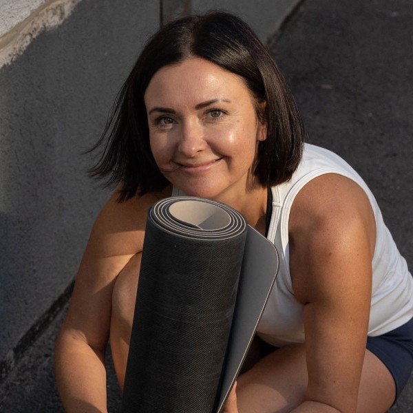 Юлия  Фитнес и спорт:  Йога  Франция 
