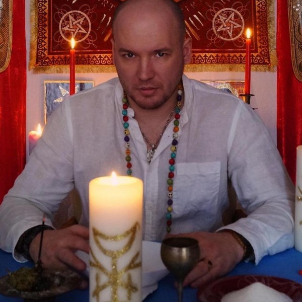 Александр  Разное:  Ритуальные услуги  Чехия 
