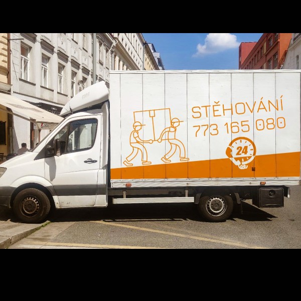 Тарас  Транспортные услуги:  Перевозка вещей, переезды  Чехия 