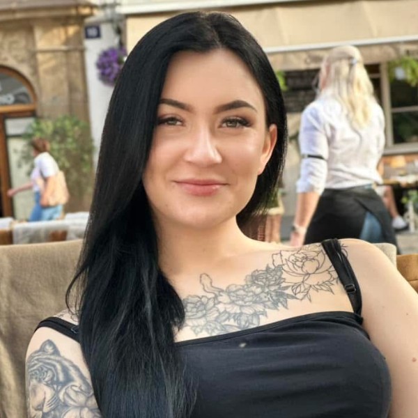 Виктория Hair extension  Мастера красоты:  Парикмахерские услуги  Нидерланды (Южная Голландия, Роттердам)